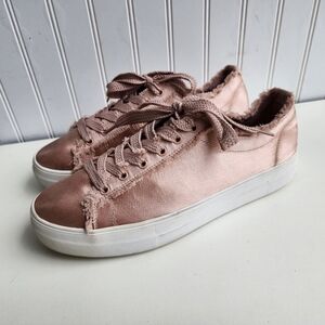 Steve Madden Women’s Satin Blash Pink Greyla Style Sneakers Size 11 M